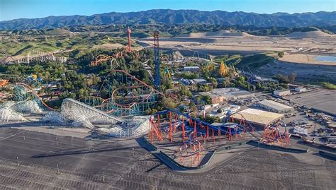 Solar panels to be installed at Six Flags Magic Mountain